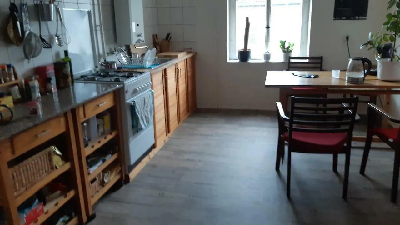 Quarto em Acomodações Particulares Sperrwerk In Prl.Berg Apartamento Berlim